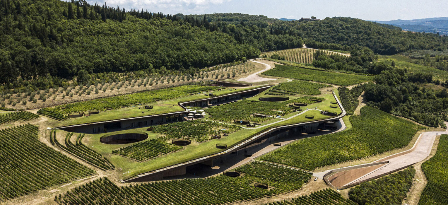 Cantina Antinori è la più bella del mondo secondo la World’s Best Vineyard