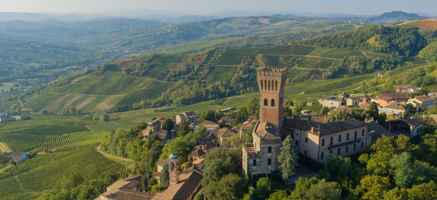 Castello di Cigognola e Gambero Rosso insieme per il "Tre bottiglie tour"